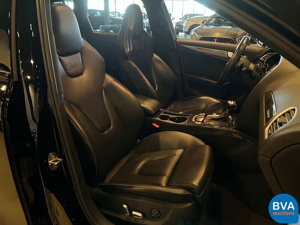 Audi RS4 Avant 4.2 V8 FSI Quattro 450hp 2014, J-933-SJ.