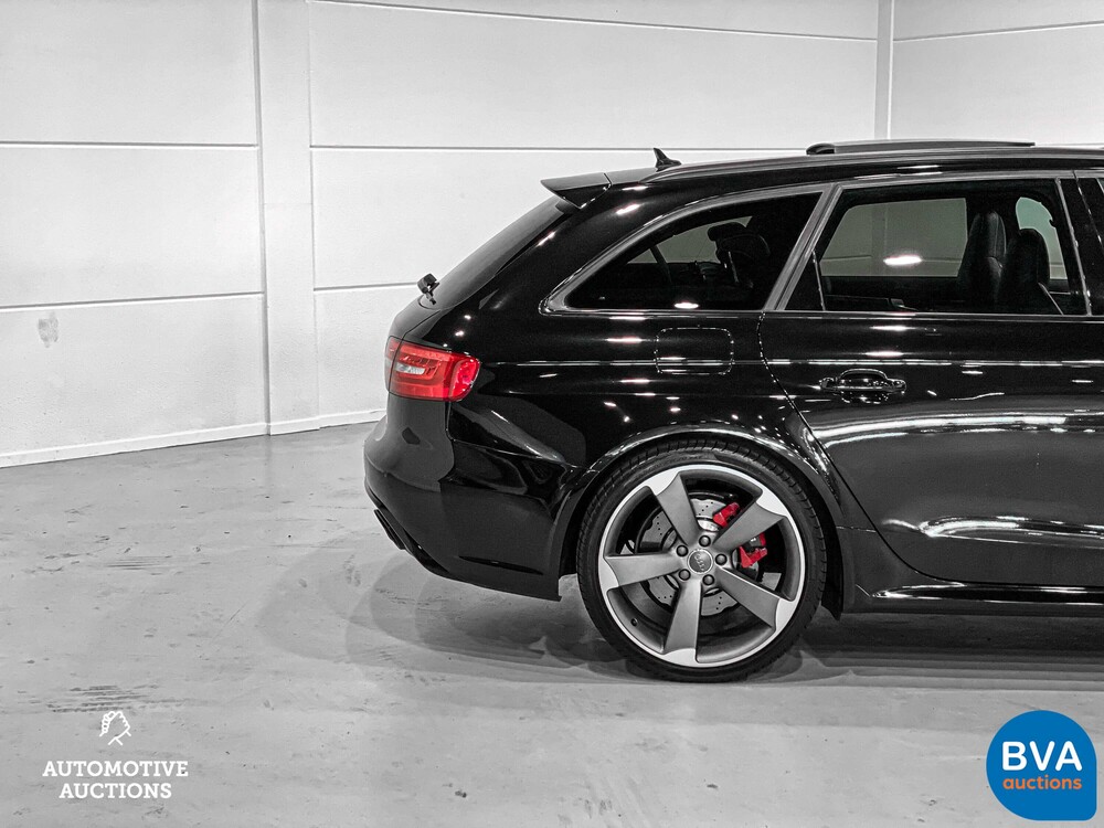 Audi RS4 Avant 4.2 V8 FSI Quattro 450hp 2014, J-933-SJ.