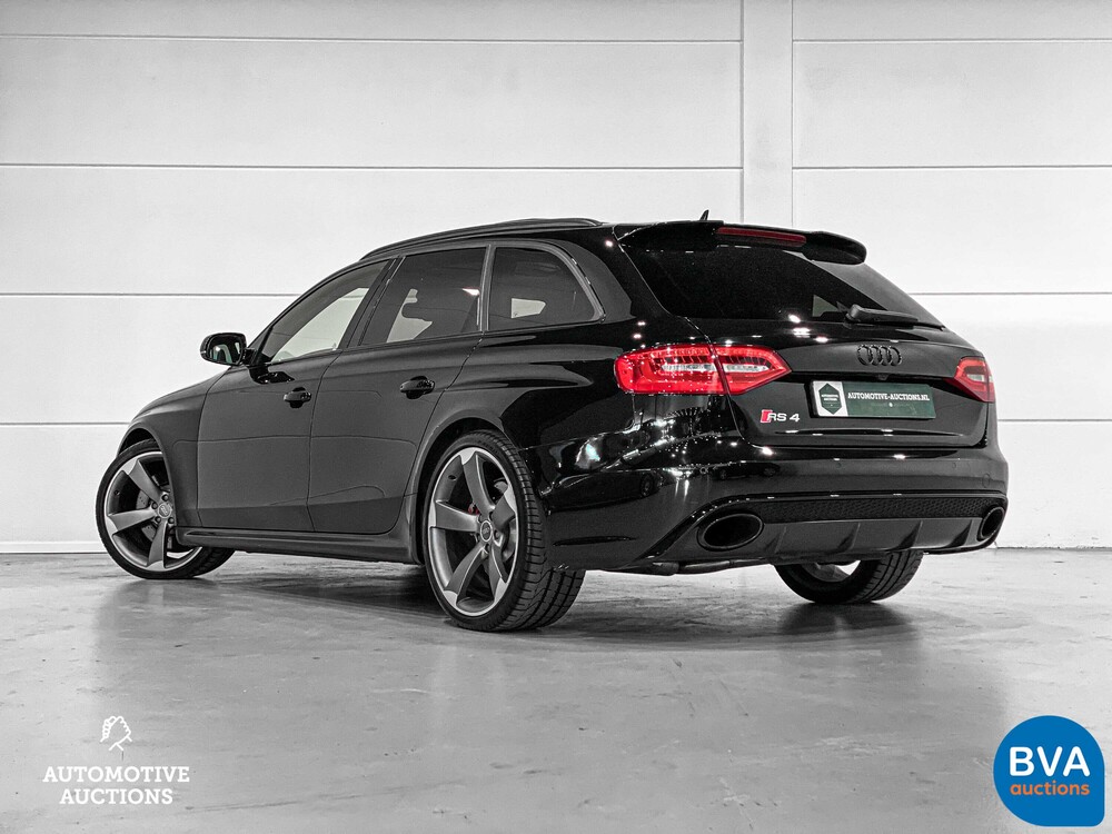 Audi RS4 Avant 4.2 V8 FSI Quattro 450hp 2014, J-933-SJ.