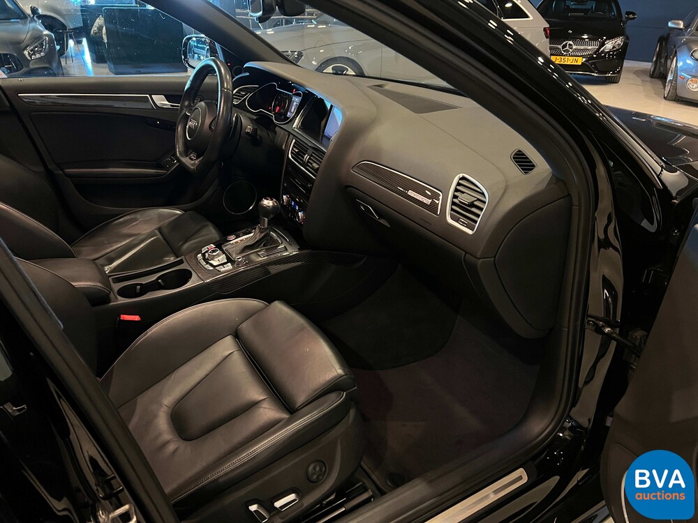 Audi RS4 Avant 4.2 V8 FSI Quattro 450hp 2014, J-933-SJ.