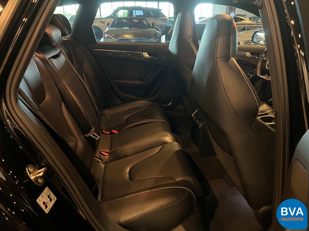 Audi RS4 Avant 4.2 V8 FSI Quattro 450hp 2014, J-933-SJ.