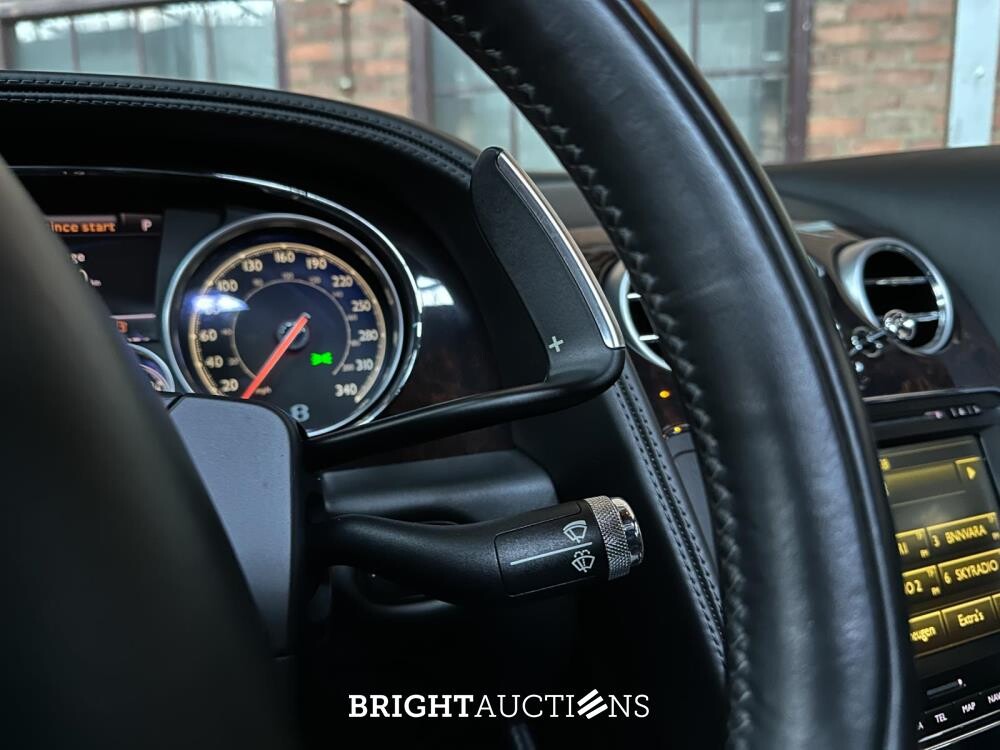 Bentley Flying Spur 6.0 W12 625pk 2016, SG-010-N