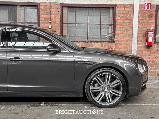 Bentley Flying Spur 6.0 W12 625pk 2016, SG-010-N