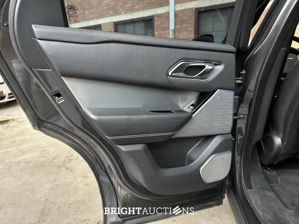 Land Rover Range Rover Velar 2.0 I4 AWD R-Dynamic SE 241pk 2017 (Origineel-NL), PX-296-F