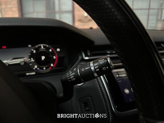 Land Rover Range Rover Velar 2.0 I4 AWD R-Dynamic SE 241pk 2017 (Origineel-NL), PX-296-F