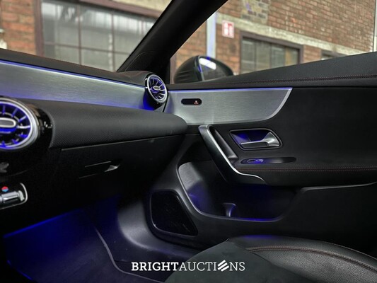 Mercedes-Benz CLA250 e Business Solution AMG Limited CLA-klasse Shooting Brake 160pk 2022 (Origineel-NL), P-675-JH