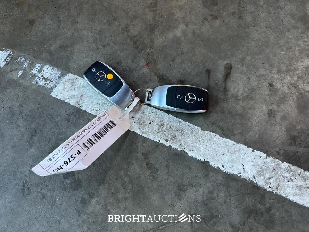 Mercedes-Benz  CLA250 e Business Solution AMG Limited 160pk 2022 (Origineel-NL & 1e Eigenaar) CLA-klasse Shooting Brake, P-576-HG