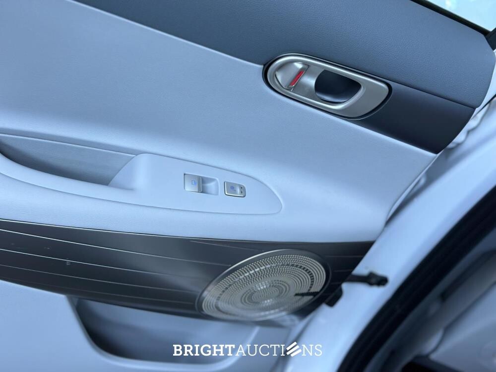 Hyundai NEXO FCEV Plus Pack 163pk 2020 (Origineel-NL), J-193-NB