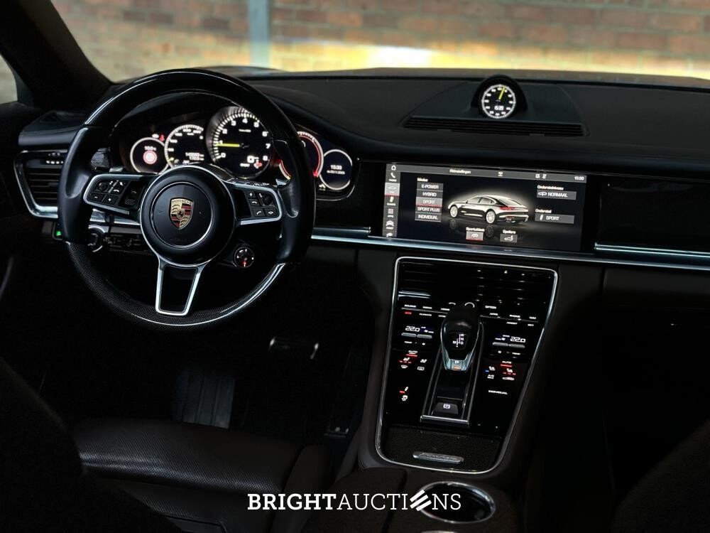 Porsche Panamera 4 E-Hybrid Executive 2.9 V6 Sport-Chrono 470hp 2017 (Original-NL & 1st Owner), RG-203-N