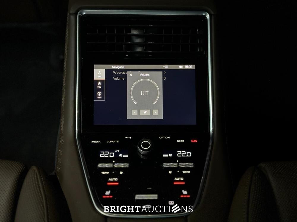 Porsche Panamera 4 E-Hybrid Executive 2.9 V6 Sport-Chrono 470hp 2017 (Original-NL & 1st Owner), RG-203-N