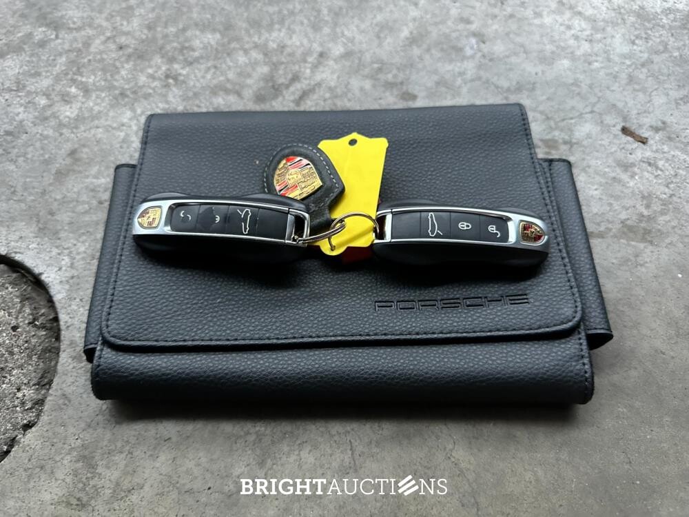 Porsche Panamera 4 E-Hybrid Executive 2.9 V6 Sport-Chrono 470hp 2017 (Original-NL & 1st Owner), RG-203-N