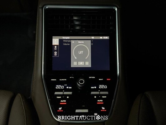 Porsche Panamera 4 E-Hybrid Executive 2.9 V6 Sport-Chrono 470pk 2017 (Origineel-NL & 1e Eigenaar), RG-203-N