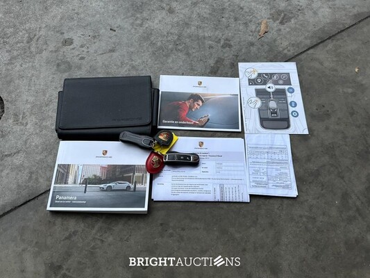 Porsche Panamera 4 E-Hybrid Executive 2.9 V6 Sport-Chrono 470pk 2017 (Origineel-NL & 1e Eigenaar), RG-203-N