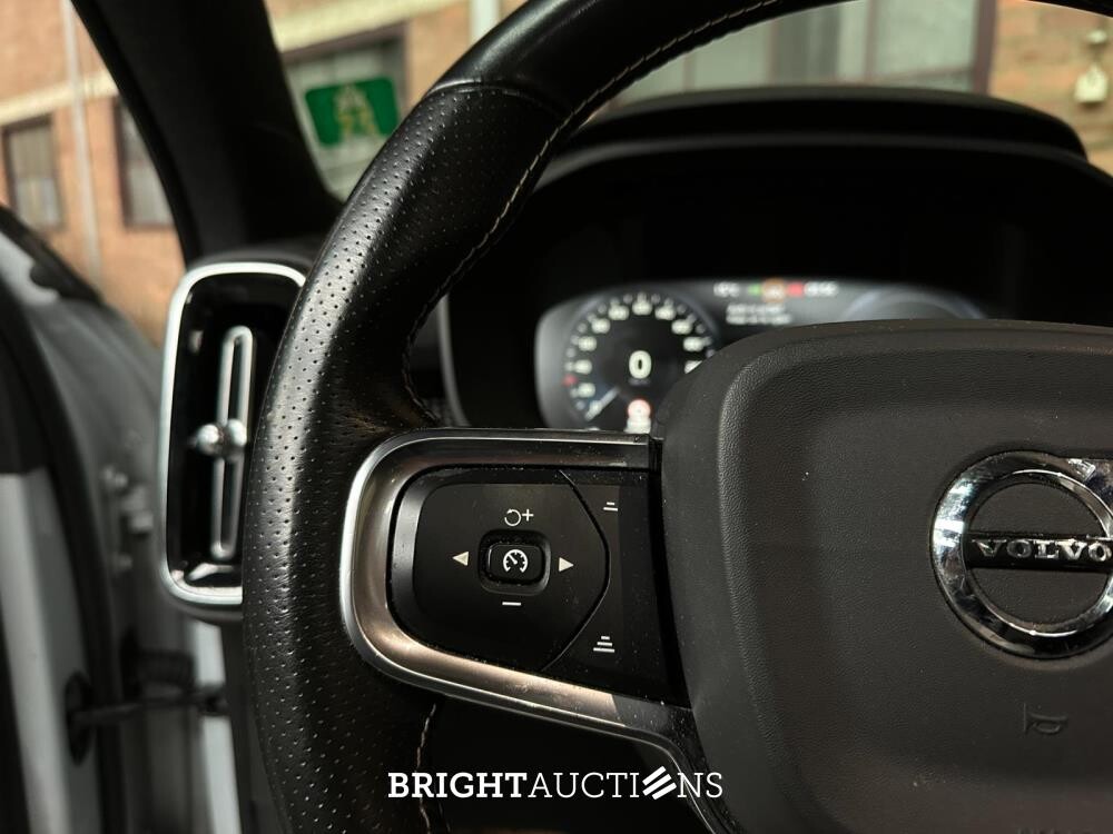 Volvo XC40 1.5 T5 Twin Engine Inscription 179pk 2020 (Origineel-NL), H-536-XF