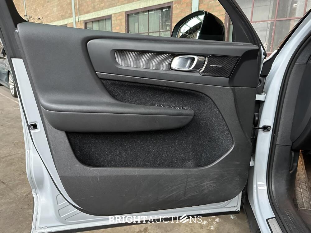 Volvo XC40 1.5 T5 Twin Engine Inscription 179pk 2020 (Origineel-NL), H-536-XF