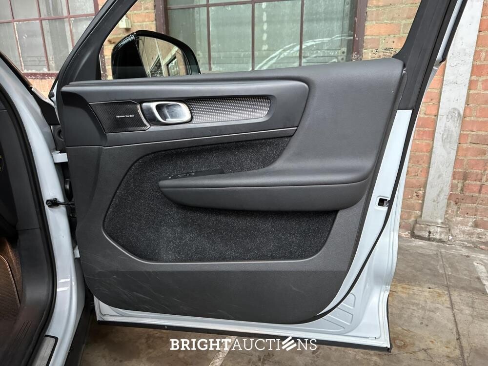 Volvo XC40 1.5 T5 Twin Engine Inscription 179pk 2020 (Origineel-NL), H-536-XF