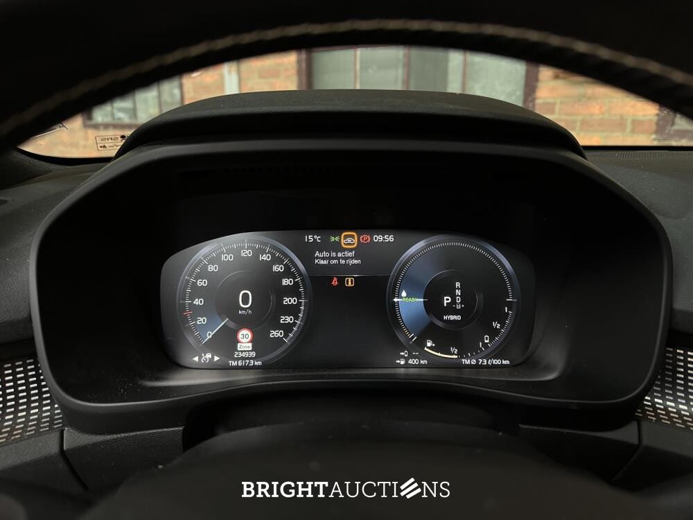 Volvo XC40 1.5 T5 Twin Engine Inscription 179pk 2020 (Origineel-NL), H-536-XF