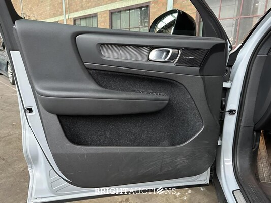 Volvo XC40 1.5 T5 Twin Engine Inscription 179pk 2020 (Origineel-NL), H-536-XF