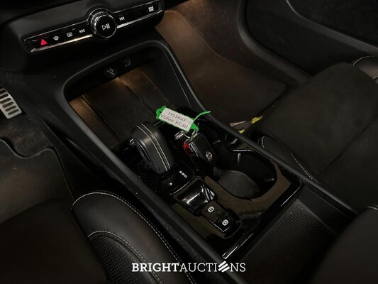 Volvo XC40 1.5 T5 Twin Engine Inscription 179pk 2020 (Origineel-NL), H-536-XF