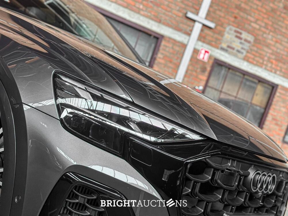 Audi Q8 60 TFSIe Competition 490HP 2025, HPT-80-V Herstellergarantie