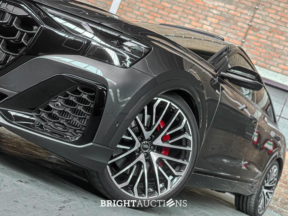 Audi Q8 60 TFSIe Competition 490HP 2025, HPT-80-V Herstellergarantie