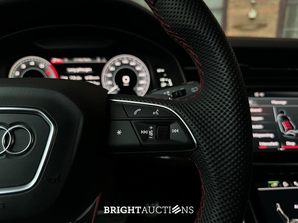 Audi Q8 60 TFSIe Competition 490HP 2025, HPT-80-V Herstellergarantie