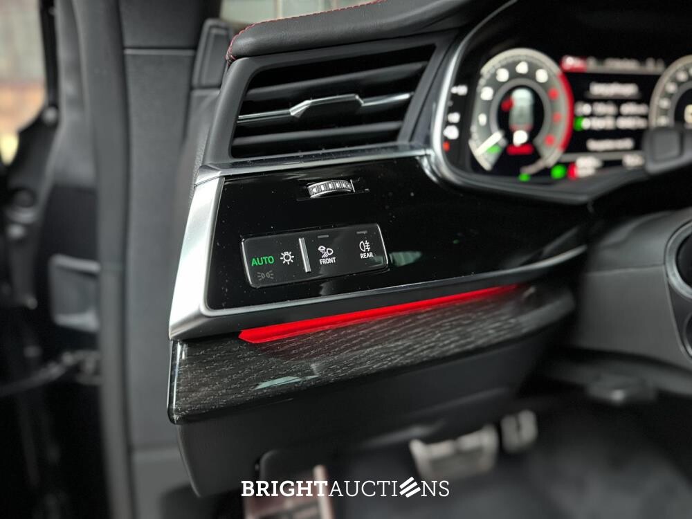 Audi Q8 60 TFSIe Competition 490HP 2025, HPT-80-V Herstellergarantie