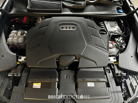 Audi Q8 60 TFSIe Competition 490PK 2025, HPT-80-V Fabrieksgarantie