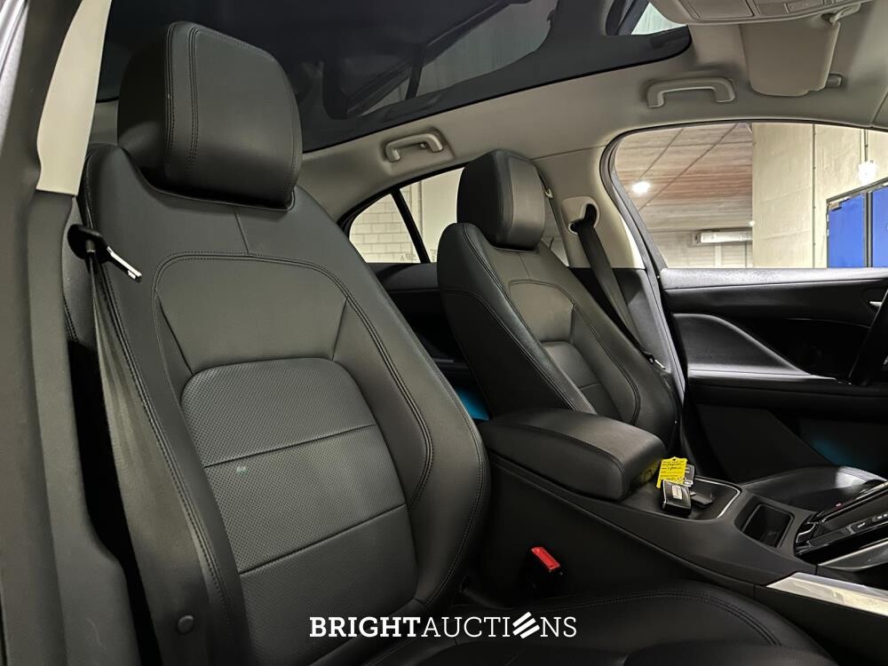 Jaguar I-PACE EV400 AWD Business Edition S 90 kWH 400pk 2019 (Origineel-NL + 1e Eigenaar) G-198-VS