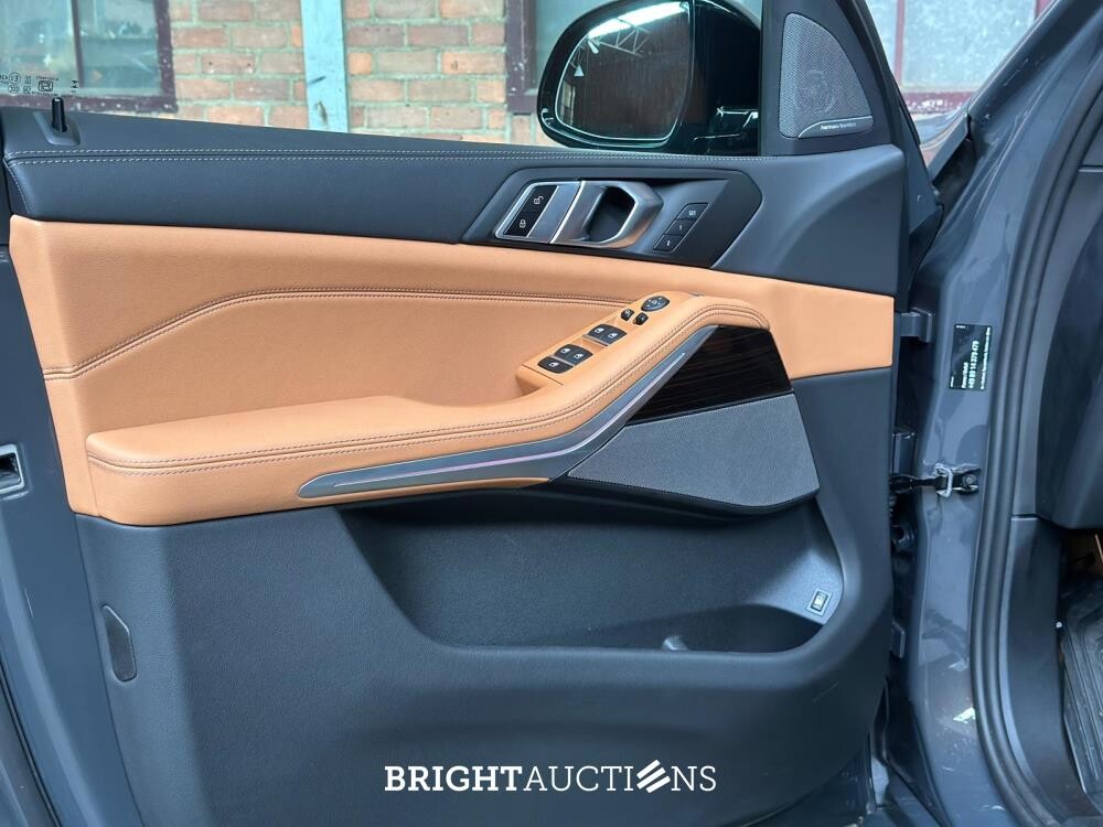 BMW X5 xDrive50e M-Sport 489pk 2025 (Fabrieksgarantie)