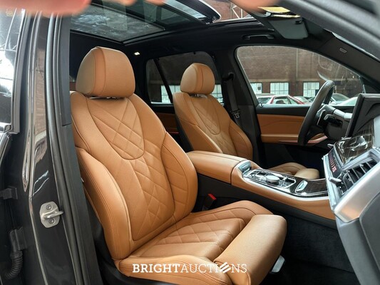BMW X5 xDrive50e M-Sport 489pk 2025 (Fabrieksgarantie)