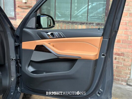 BMW X5 xDrive50e M-Sport 489pk 2025 (Fabrieksgarantie)