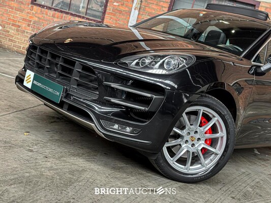 Porsche Macan Turbo 3.6 V6 400pk 2014 (Origineel-NL & 1e Eigenaar), 6-XSG-36