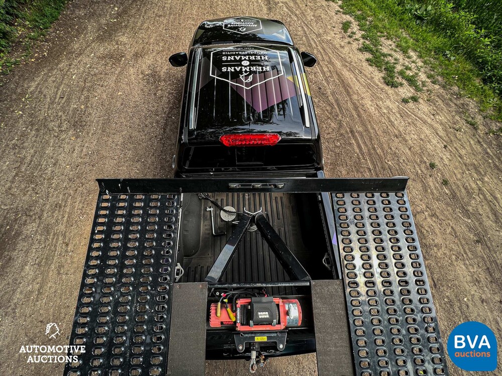 Fifthwheel Bolle Semitrailer car transporter 2016 BE-Combination Auto-ambulance 3 cars, OP-09-BX.