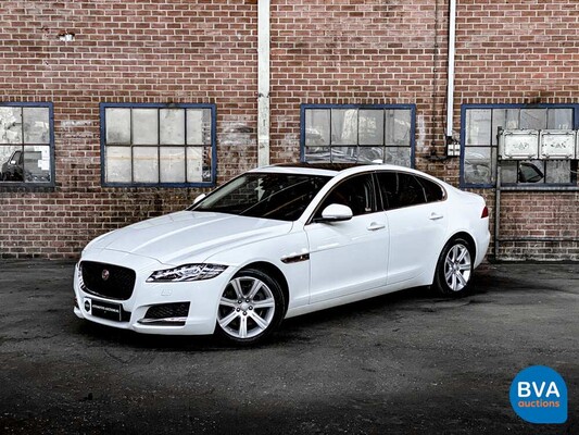 Jaguar XF2.0d 179 PS 2017, SR-372-R.