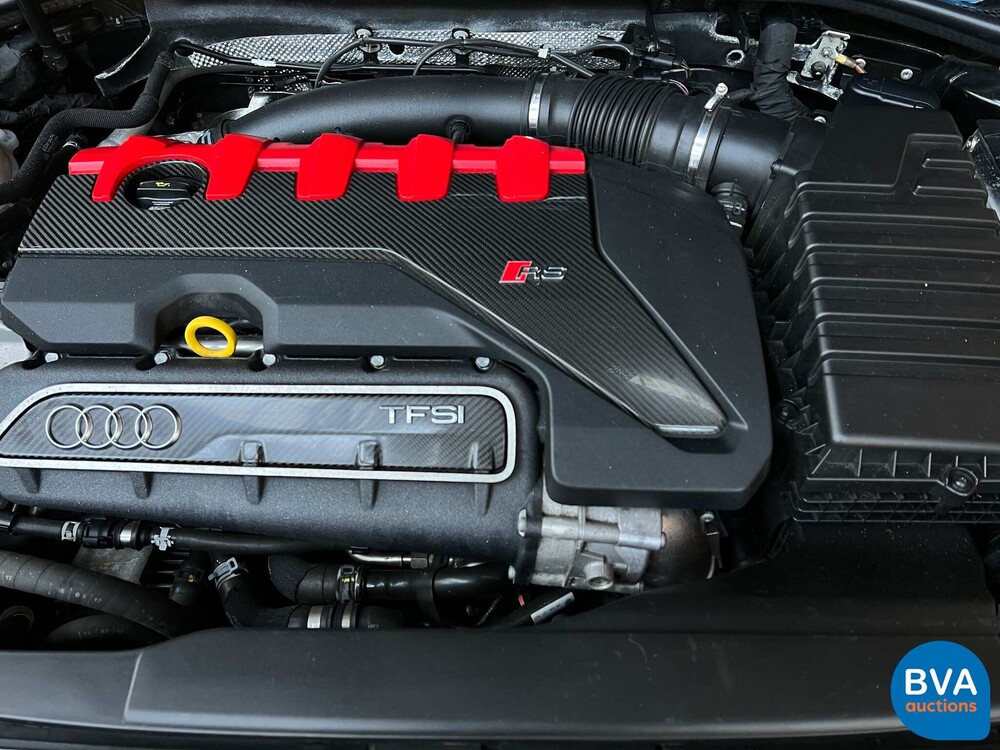 Audi RS3 2.5 TFSI quattro Limousine 400hp 2017, L-215-KX.