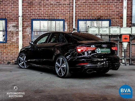 Audi RS3 2.5 TFSI quattro Limousine 400 PS 2017, L-215-KX.