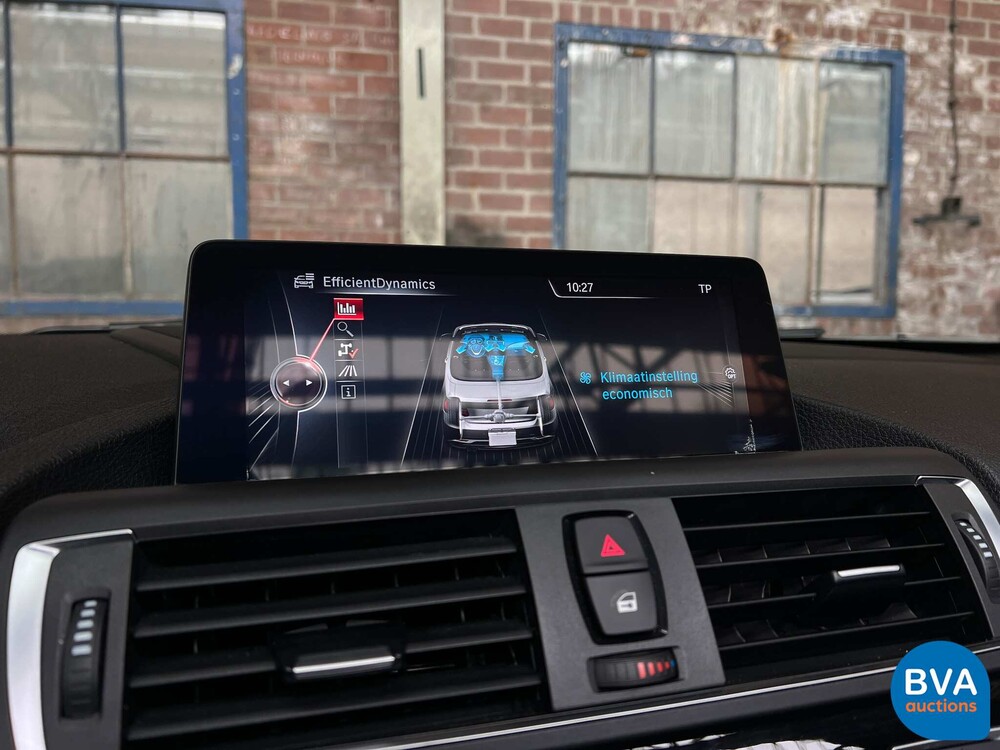 BMW M235i Executive Cabrio 2-serie 326pk 2015, R-144-BJ