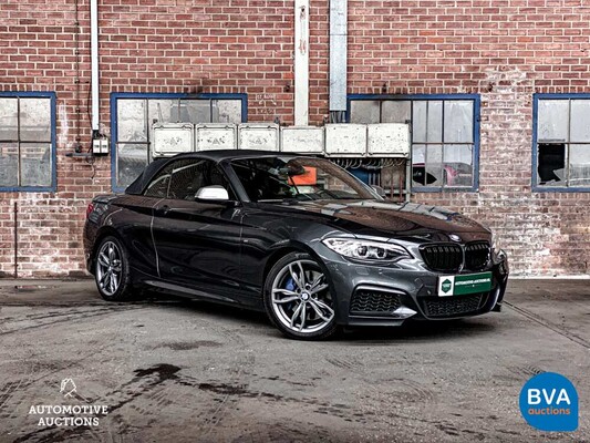 BMW M235i Executive Convertible 2-series 326hp 2015, R-144-BJ.