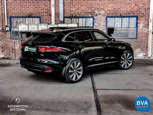 Jaguar F-Pace 20d AWD Portfolio 180pk 2016 -GRIJS KENTEKEN-, VRG-57-V