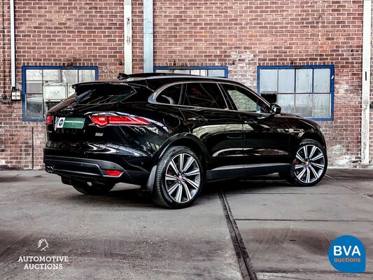 Jaguar F-Pace 20d AWD Portfolio 180pk 2016 -GRIJS KENTEKEN-, VRG-57-V