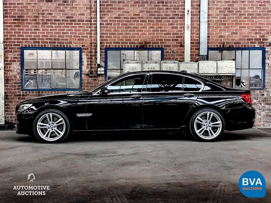 BMW 750i xDrive High Executive 7er Serie 408 PS 2010, 99-RHH-8.