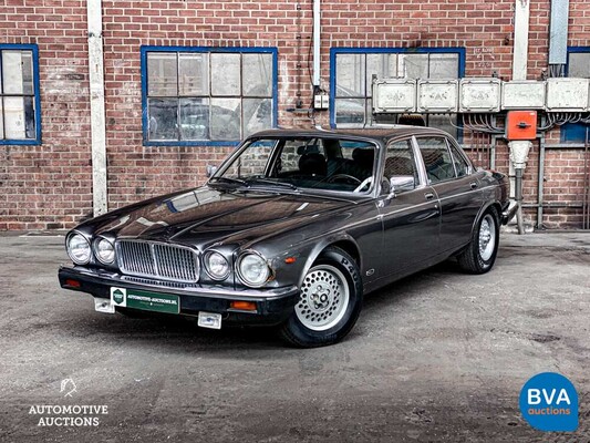 Jaguar Sovereign 5.3 XJ V12 295pk 1988 -Org. NL-, TJ-79-NV