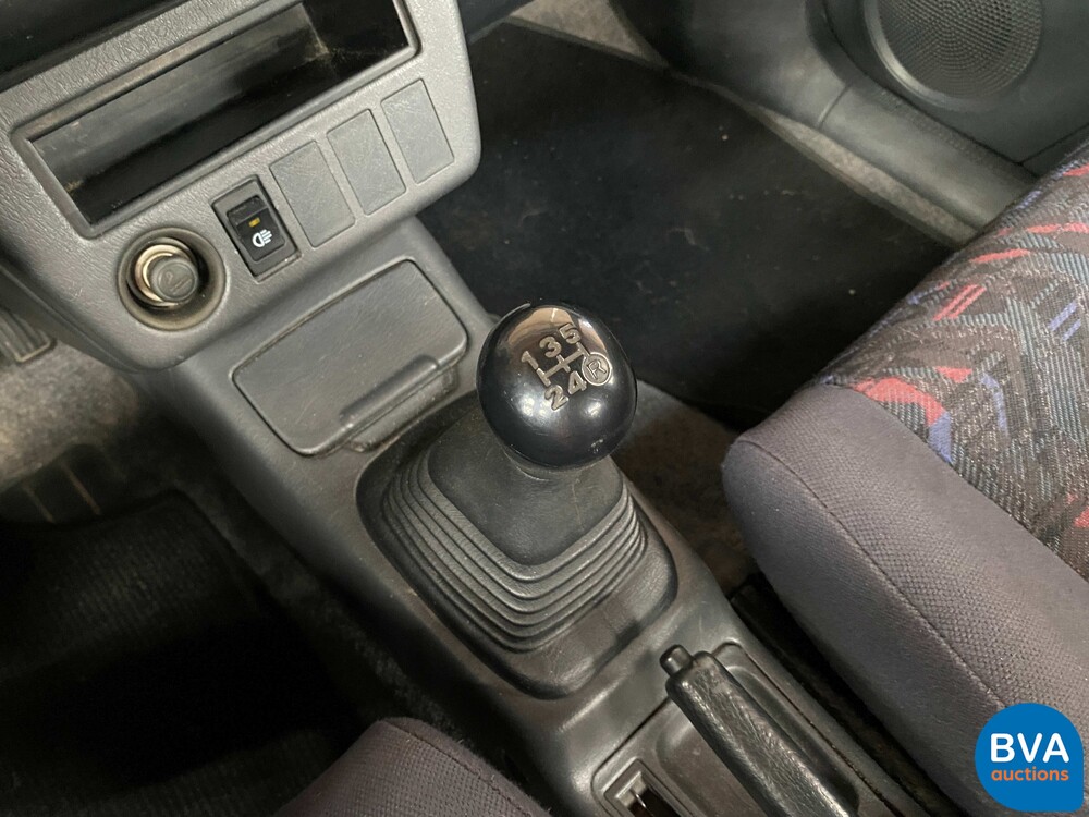 Toyota FunCruiser RAV4 2.0i Hardtop 128pk 1999 -Org. NL-, 98-DD-TL