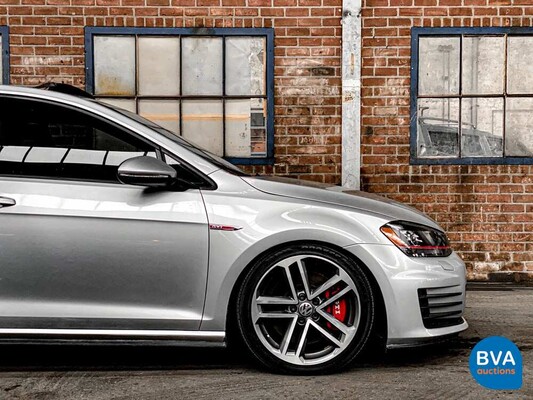 Volkswagen Golf GTI 2.0 TSI 230hp 2016.