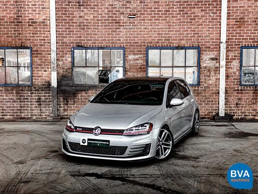 Volkswagen Golf GTI 2.0 TSI 230pk 2016