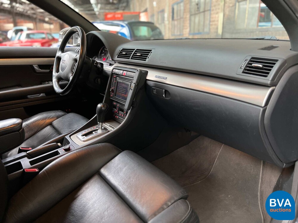 Audi S4 Avant 4.2 V8 quattro 344 PS 2003, 77-RXL-3.