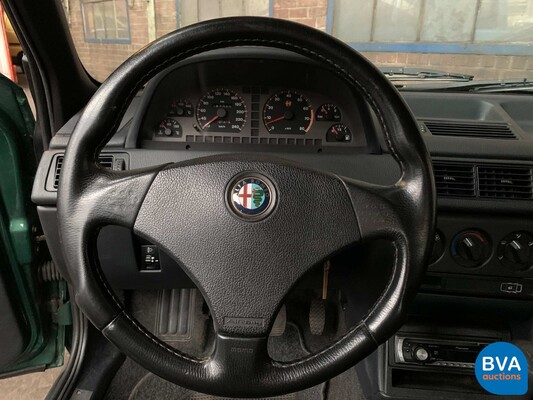 Alfa Romeo 155 1.8 T-Spark S 126pk 1996 -Org. NL-, NS-DT-57