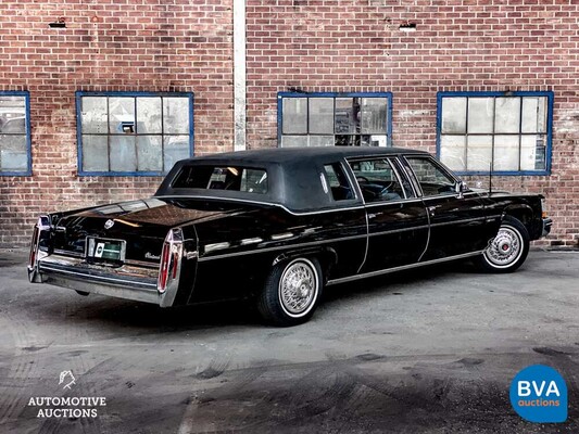 Cadillac Fleetwood Limo 143pk 1973