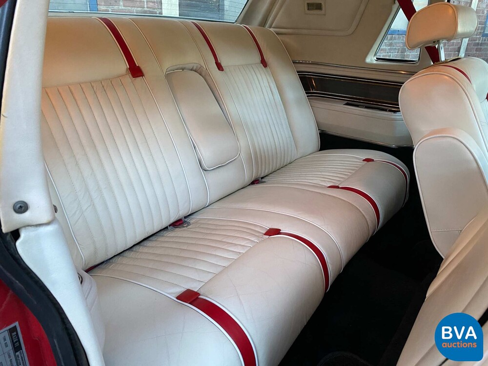 Lincoln Continental Mark VI 2D Coupe ''Bill Blass'' Edition 199hp 1982.